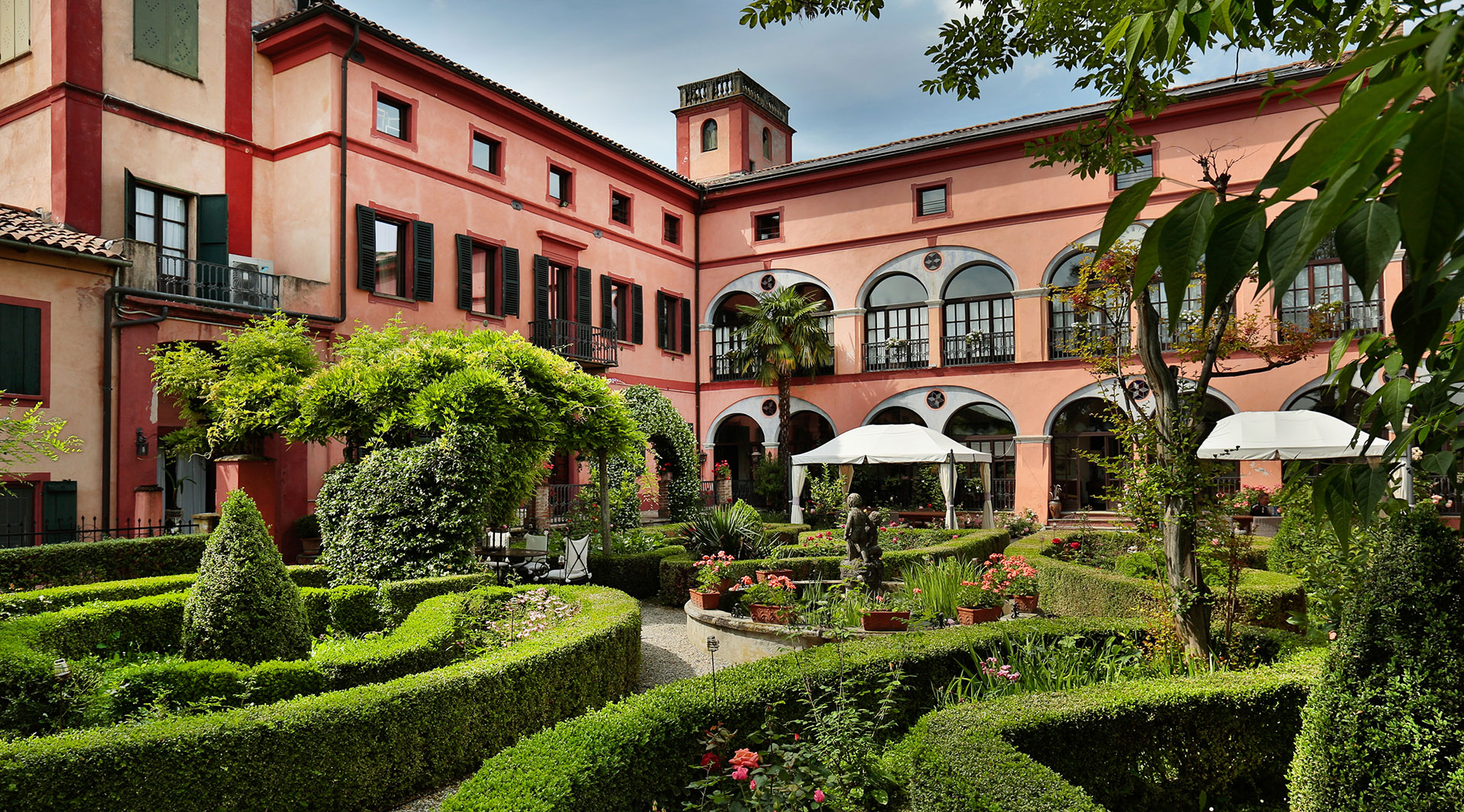 I Castagnoni resort nel Monferrato