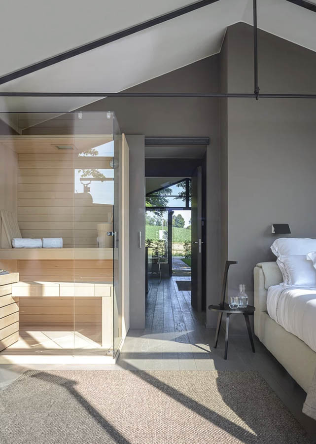 Glass House in Monferrato