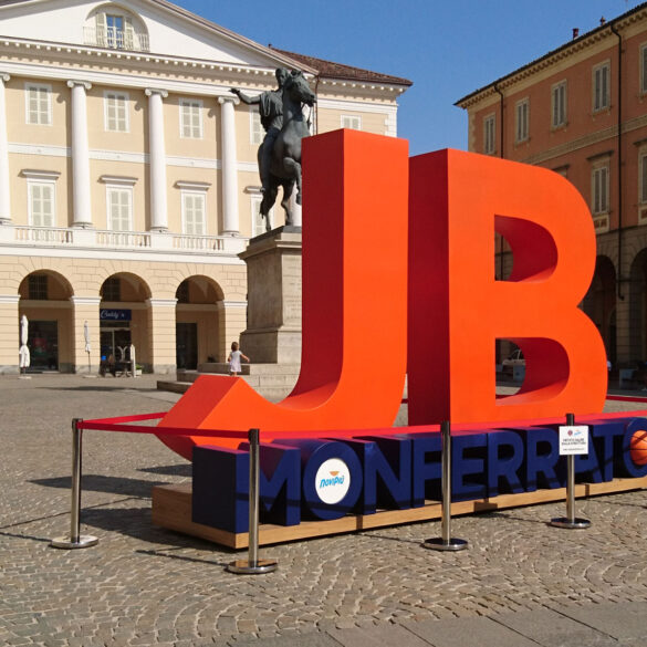 Jb Monferrato Piazza Cavallo Casale monferrato