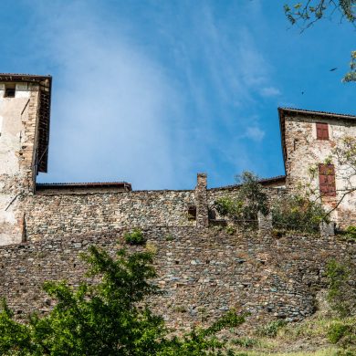 Castello di Casaleggio Boiro