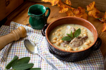 Zuppa di ceci e costine di Francesca Guglielmero